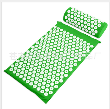 Jogo kilimėlis akupunktūros masažui – medžiaga: kempinės medvilnė; svoris 630 g; storis 15 mm; tinkamas treniruoklių įrangai, sveikatos priežiūros masažui ir kūno grožiui