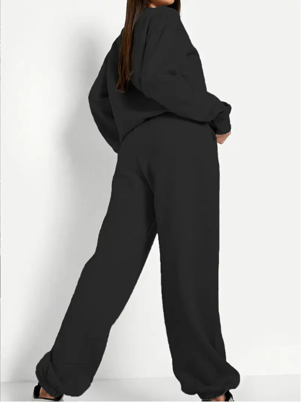 Moterų rudens–žiemos spausdintas dviejų dalių komplektas su fliso pamušalu ilga rankovė topu ir raištelinėmis trenirinkėmis su juostele, laisvas kirpimas, poliesteris ≥95%, atspaudas