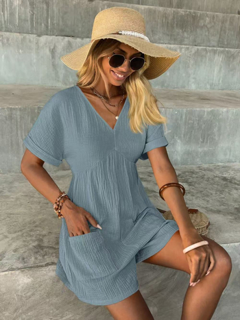 Φόρεμα με V-λαιμό, κομψό στυλ, τύπος pull-over, μανίκια 3/4, μέση σε μεσαία γραμμή, ύφασμα πολυεστέρα-σπάντεξ, λεπτό ύφασμα