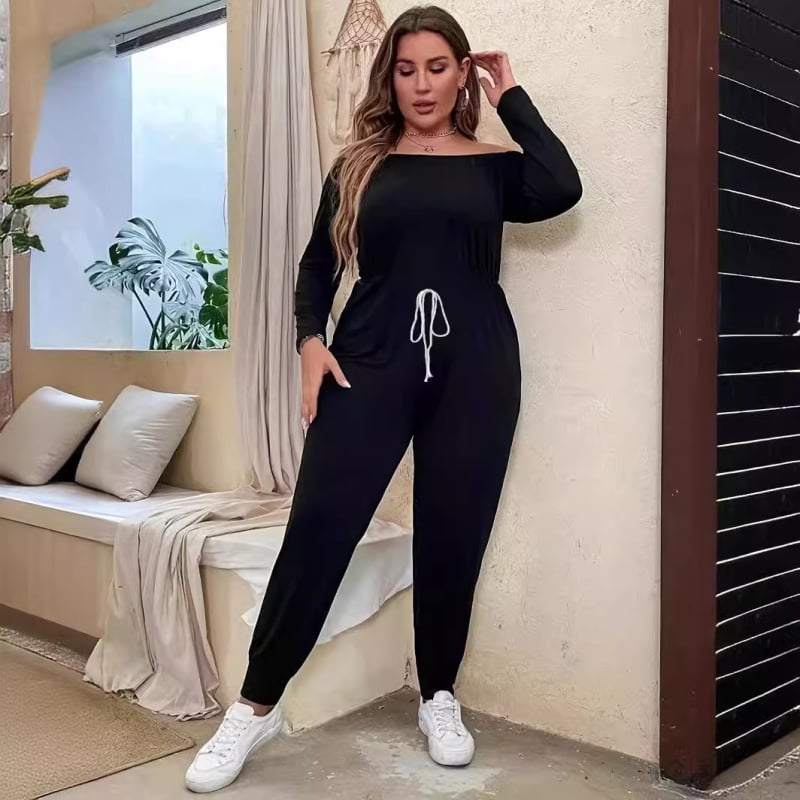 Φόρμα ολόσωμη με ανοιχτούς ώμους, ελαστική μέση με αντίθετο κορδόνι στη μέση, στενά παντελόνια, πλισέ λεπτομέρεια, Milk Silk ύφασμα