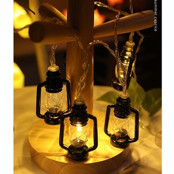 Хелоуин гирлянда със скелет и призрак, мотиви тиква и паяжина, абстрактен дизайн; захранване от батерия и USB, управление с бутон, ниско напрежение ≤36V