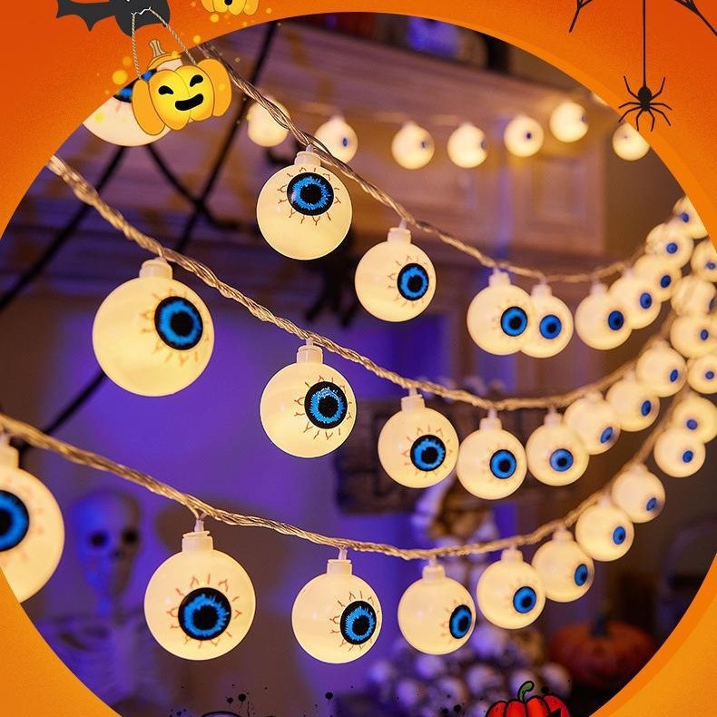 Хелоуин гирлянда със скелет и призрак, мотиви тиква и паяжина, абстрактен дизайн; захранване от батерия и USB, управление с бутон, ниско напрежение ≤36V