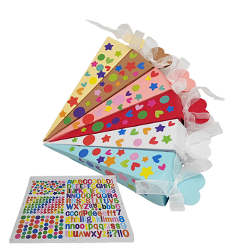 Saldainių dėžučių rinkinys – 32 vnt., širdies formos, popierius, šiuolaikinis minimalistinis stilius, vestuvėms