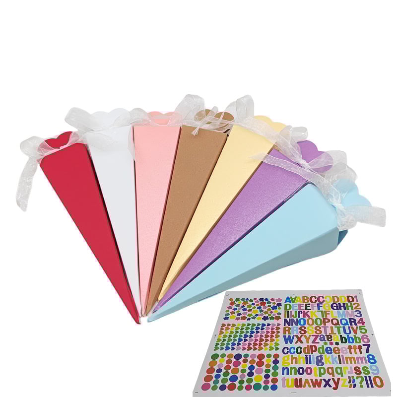 Saldainių dėžučių rinkinys – 32 vnt., širdies formos, popierius, šiuolaikinis minimalistinis stilius, vestuvėms