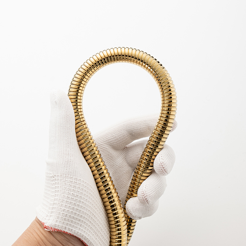 Dušo žarna iš nerūdijančio plieno su titano danga, modelis Titanium Encryption 001, pasukamas montavimas, markė Xuke, stilius Light Luxury