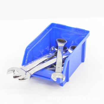 PP plastiko dalimis dėžutė su įstrižiniu atidarymu, stakavimo, sienos storis 2 mm, vidiniai matmenys pritaikomi