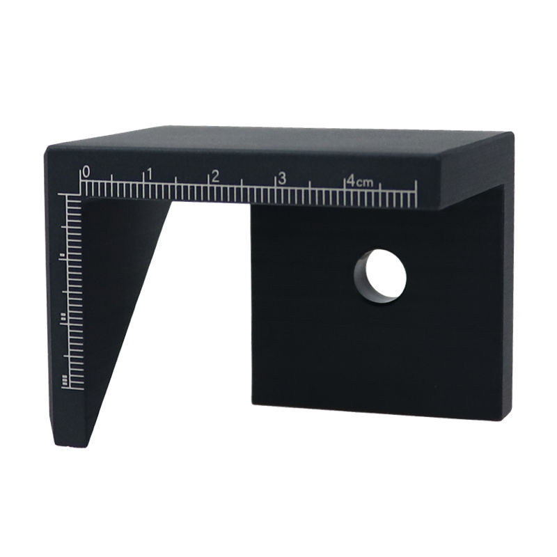 Дървообработващ инструмент: 45° ъгъл, маркировач за централна линия, бук дърво, кръгъл писец и микрометър