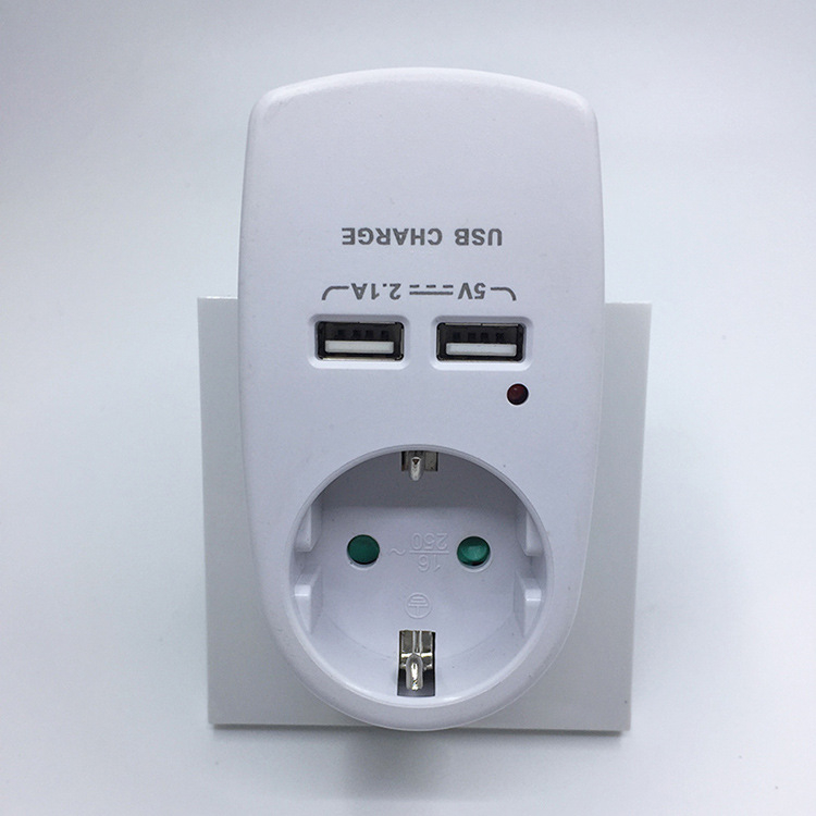 Kelioninis maitinimo keitiklis su dvi USB jungtimis, Vokietijos standarto kištukas ir EU/Schuko lizdas, 3680W