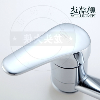 Vario virtuvės čiaupas, elektrinis, su viena anga, pasukamas, indukcinis režimas, trijų dalių konstrukcija