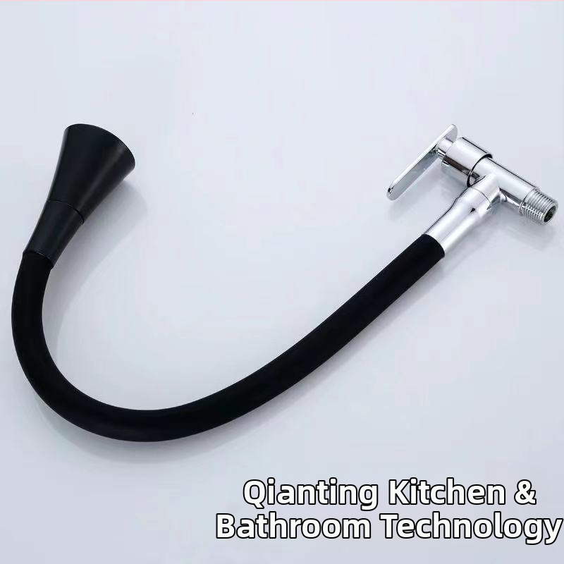 Стена-монтиран кухненски кран за студена вода, корпус от цинкова сплав, керамичен клапан, стил лайт лукс