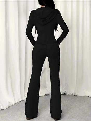 Δύο‑τεμάχιο casual γυναικείο σύνολο κοστουμιού: Chenille ύφασμα, ελαστικό περιεχόμενο κάτω από 30%, μακρυμάνικη ζακέτα με κουκούλα και μανίκια τύπου πριγκίπισσας, ίσια παντελόνια με μικρό φούσκωμα, άνοιξη 2025.