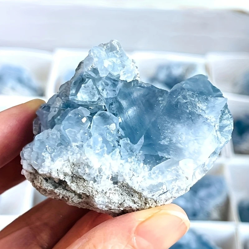 Κιανίτης κρυσταλλική συστάδα μπλοκ διακόσμησης — γεωμετρικό σχήμα (Υλικό: Κιανίτης; Κωδικός προϊόντος: Κιανίτης κρυσταλλική συστάδα; Μάρκα: Stone Brothers; Κατηγορία: Γεωμετρικό σχήμα)