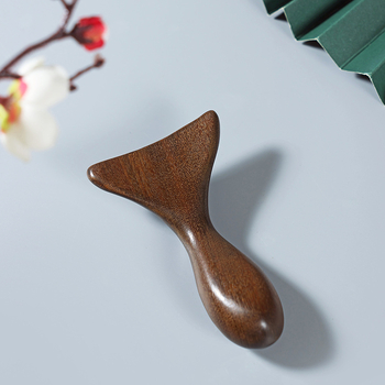 Šantalių medžio masažo skrobimo lenta su rankena, žuvies uodegos tipo, kietas medis, kaklui, kojoms ir visam kūnui masažai, rankinis, be elektros