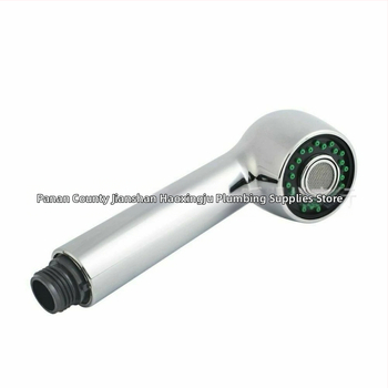 Kuchynský kohút s výsuvnou hlavou, plastové telo, jednokĺbový dizajn (Plast; Výsuvná hlavica; Jednokĺbový dizajn)