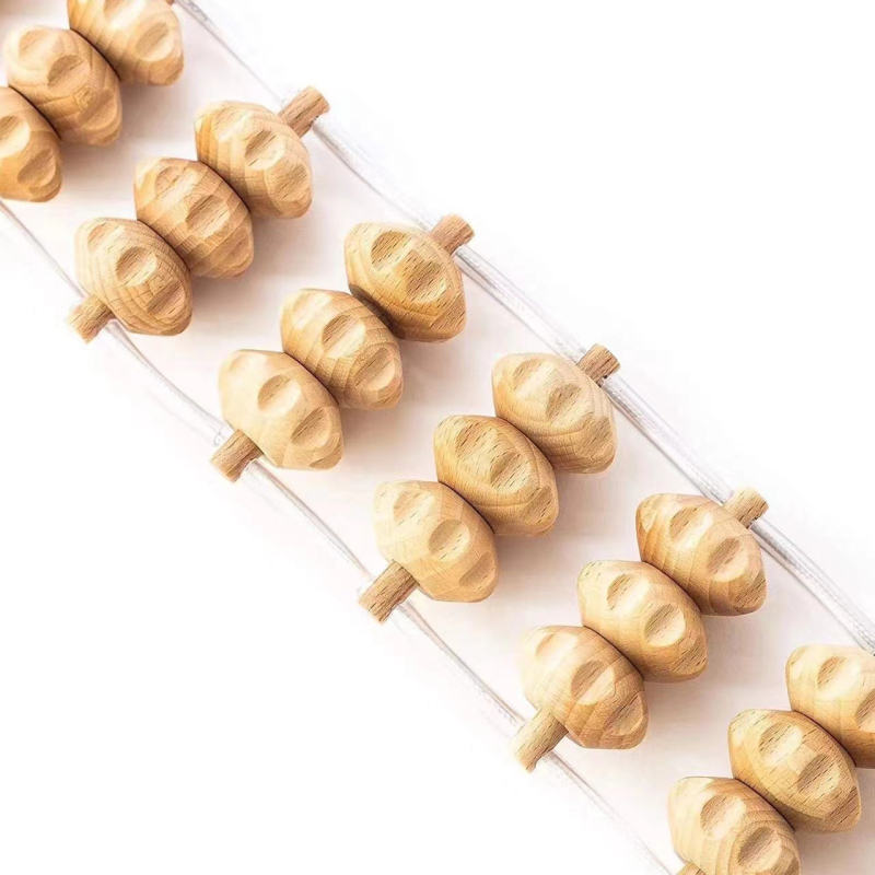 Bükkfa hátmasszírozó kézi görgővel – vállak, nyak és hát masszázsára – 150 g