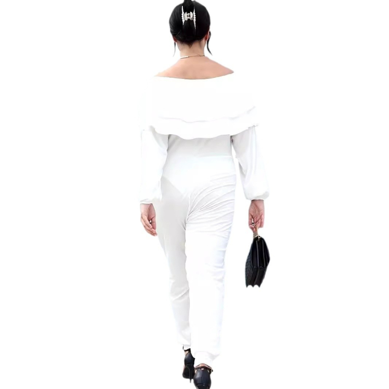 Плетен гащеризон с рибест модел, висока еластичност, дълги ръкави, талия средна височина, полиестер