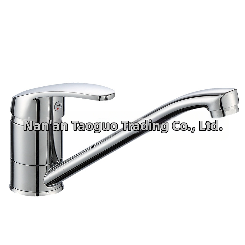 Кухненски смесител с въртящ се дизайн, гореща и студена вода, монтиран на мивката, керамичен картридж, модел TG-3524111, диаметър на седалката 40 мм, вход/изход 20 мм