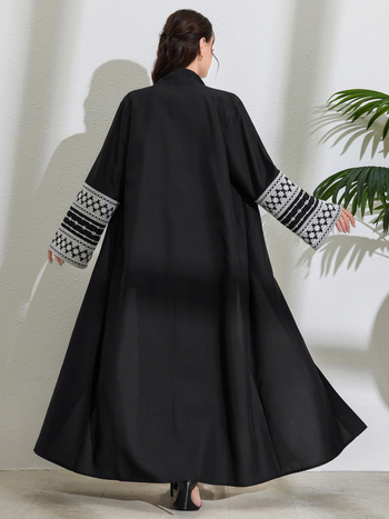 Μακρύ κεντημένο φόρεμα-ζακέτα με τσέπες, πολυεστερικό ύφασμα, μακριά μανίκια