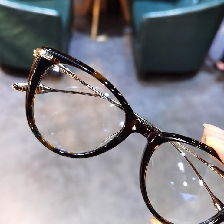 Okuliare na čítanie, rám cat-eye, šošovky z živice s ochranou proti modrému svetlu, plný rám, konštrukcia z plastu a kovu