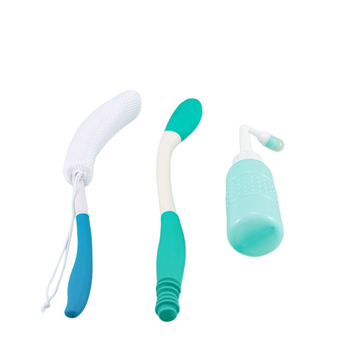 Βούρτσα μπάνιου με μακριά λαβή — φορητό σετ τριών τεμαχίων από πλαστικό για τον καθαρισμό γλουτών και της περιοχής περινέου