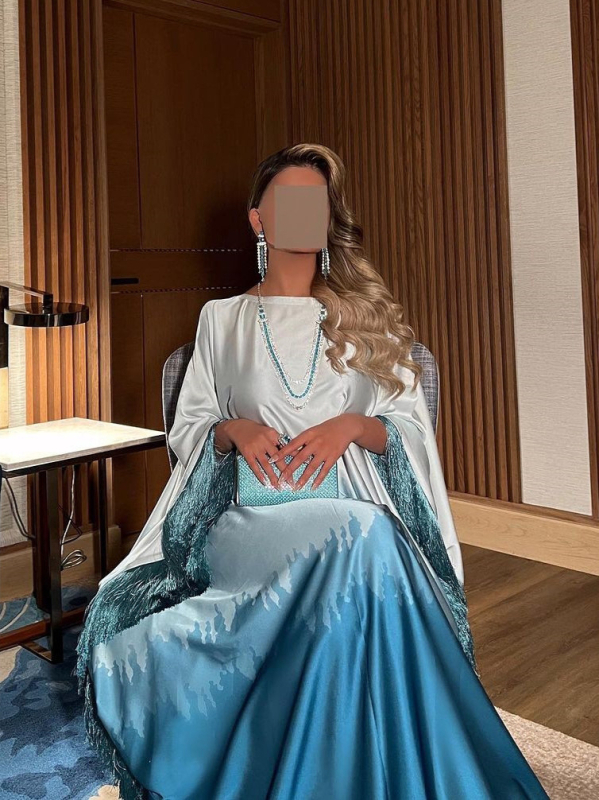 Gradients nyomtatású tasszes ruha, poliészter 95%+, hosszú szoknya, hosszú ujjú, magas hőmérsékletű feldolgozás, 2025 nyár