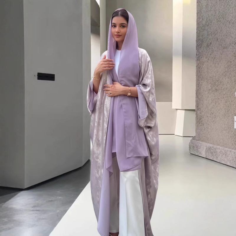 Rochie în stil cardigan, croială în formă de A, mâneci lungi, detaliu cu ștampilare termică, poliester cu elastan