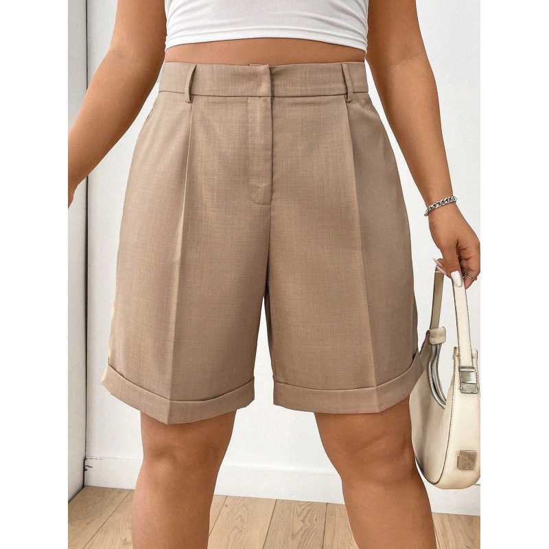 Šortai su kišenėmis, aukštas juosmuo, vidutinio ilgio, tiesus kirpimas, poliesteris