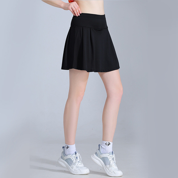 Φούστα, μονόχρωμη, καλοκαιρινή πολυεστερική ύφανση, κατάλληλη για τρέξιμο και επιτραπέζιο τένις/μπάντμιντον.