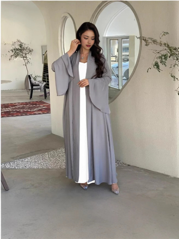 Γυναικείο ισλαμικό σετ δύο τεμαχίων με φουσκωτά μανίκια σε σχήμα φύλλου λωτού, χαλαρή μακριά ρόμπα, πολυεστερ-σπάντεξ ανάμιξη (90–95% πολυεστέρας, σπάντεξ <30%), Καλοκαίρι 2025