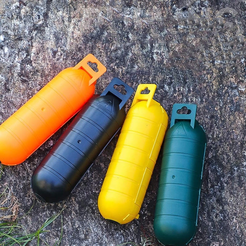 Išorinė atspari vandeniui elektros jungiamųjų dėžė, plastikinė, su vienu įėjimu ir vienu išėjimu