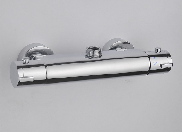 Vario termostatinis vandens čiaupas su trimis išėjimais, temperatūros kontrole – vandens paskirstymas, pritaikytas apdorojimas