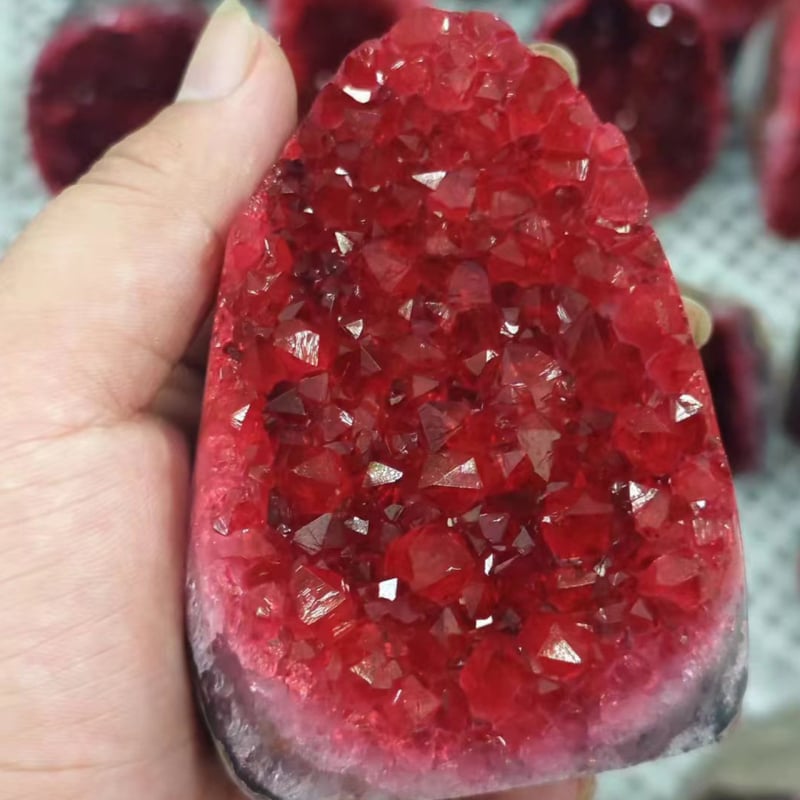 Αμέθυστος κρύσταλλος σπήλαιο κλάστερ – λίθος ενέργειας για γραφείο και οικιακή διακόσμηση, μοντέρνο μινιμαλιστικό στυλ