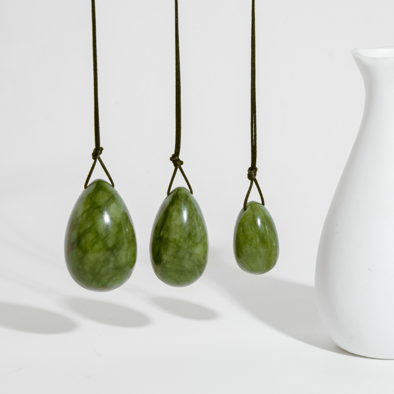 Mulsanne Jade – jáde tojás masszázskő, 70 g, Liaoning eredetű, testreszabható