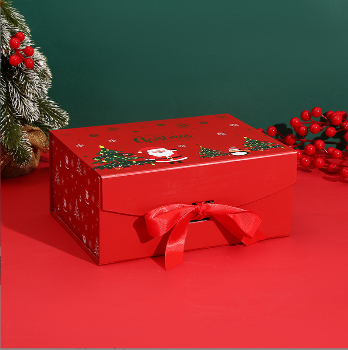 Магнитна сгъваема коледна подаръчна кутия, премиум декорация за Коледна вечер, материал: хартия; технология: печат; печат на лого: възможен; персонализиране: налично