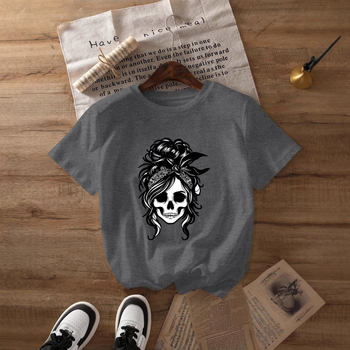 Tricou damă din poliester cu mânecă scurtă, guler rotund și imprimeu cu slogan