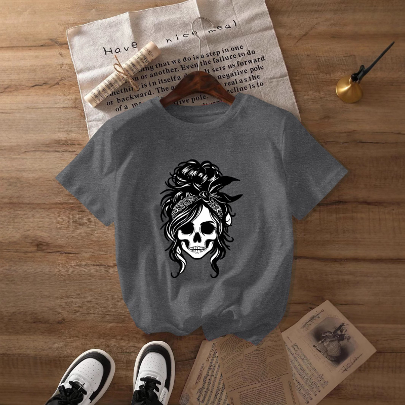 Tricou damă din poliester cu mânecă scurtă, guler rotund și imprimeu cu slogan