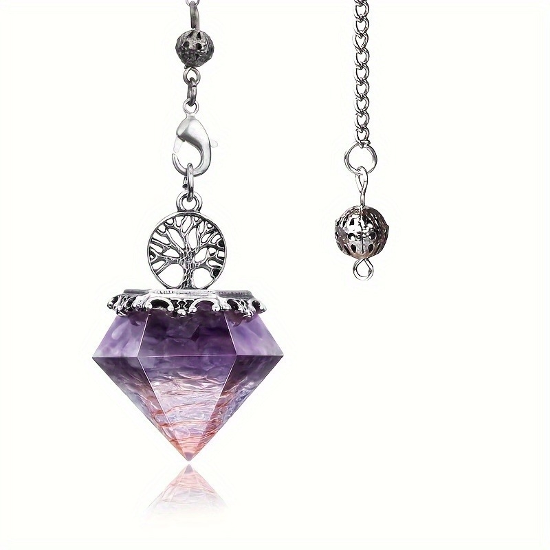 Κολιέ με γεωμετρική εξάγωνη υψηλής κρυσταλλικής σύνθεσης από τεχνητό κρύσταλλο σε ρητίνη, με εσωτερικό ελατήριο; Μάρκα 66; Άνοιξη 2025