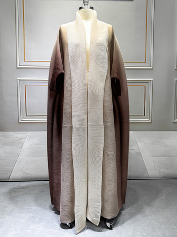 Γυναικείο παλτό gradient από chiffon με πλισέ, χαλαρή γραμμή, μακρύ μήκος