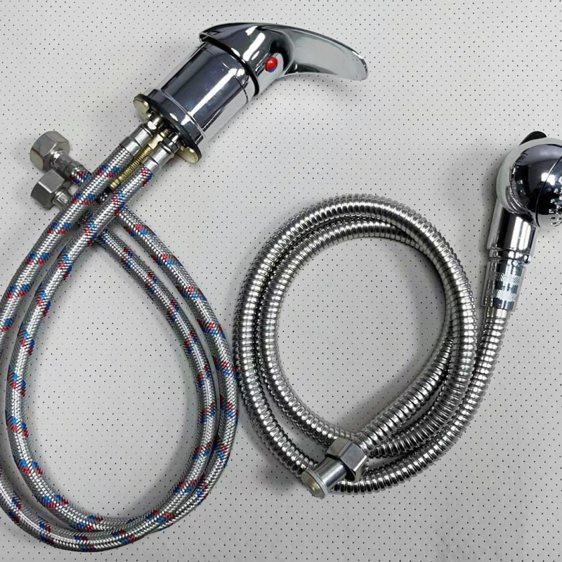 Sip maišytuvo praustuvui – keraminių vožtuvų branduolys, cinko lydinys, vieno jungties dizainas