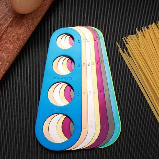 Tészta mérő négy lyukkal, 430 rozsdamentes acél, modern egyszerű stílus, logó nyomtatható