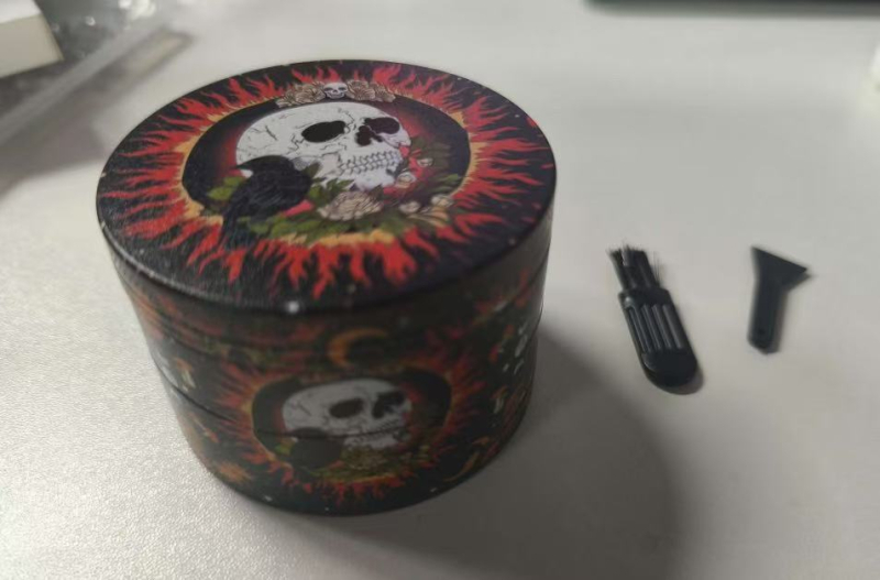 Tabako malūnėlis, cinko lydinys, keturi sluoksniai, UV spausdinimas, modelis Ac-504