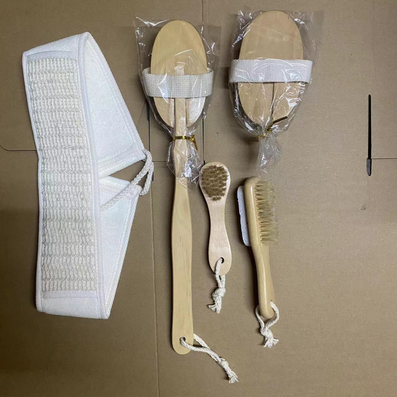 Fürdő kefés készlet száraz/nedves használathoz — öt darabos SPA készlet, Hemu + disznó szőr, márka Garch, felnőtteknek, testreszabás elérhető