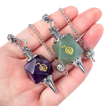 Висулка-пендулум с Cho Ku Rei Reiki символ, полускъпоценен камък, полирана обработка, форма блок