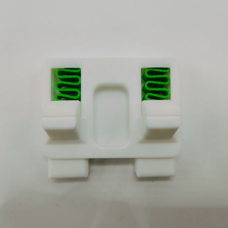 Elektrinių laidų suvirinimo laikiklis, PLA medžiaga, dažyta apdaila, logotipas atspausdintas, mechaninė gamyba, šiuolaikiškas minimalistinis stilius