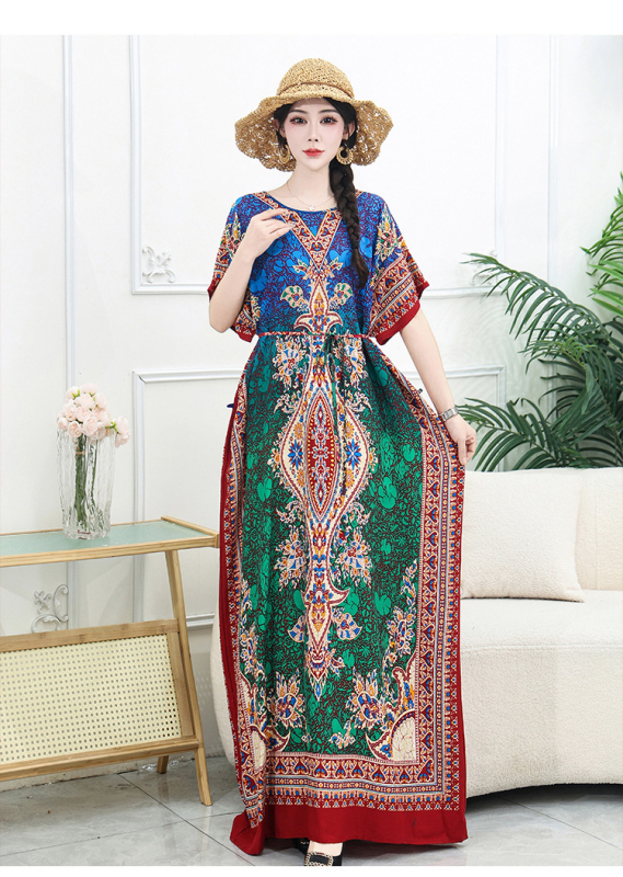 Μποέμ maxi φόρεμα με γεωμετρικό εκτύπωμα, ύφασμα βαμβακο-σιτάν, στρογγυλός γιακάς, κοντά μανίκια