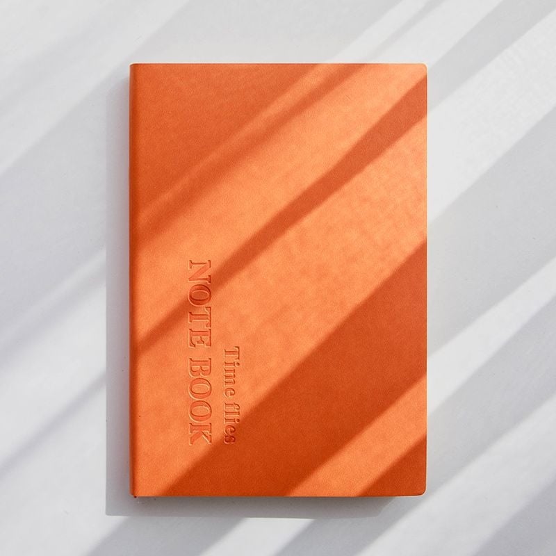 Κορεατικής έκδοσης σημειωματάριο με PU κάλυμμα, δέσιμο με κλωστή, χαρτί από πολτό ξύλου, 40 g, 1–50 σελίδες