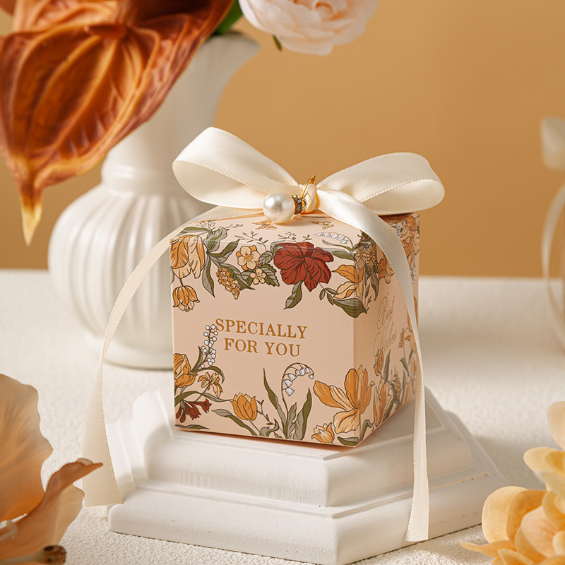 Vestuvinė saldainių dėžutė – Europos gėlių dizainas, popieriaus medžiaga, lengvas prabangos stilius