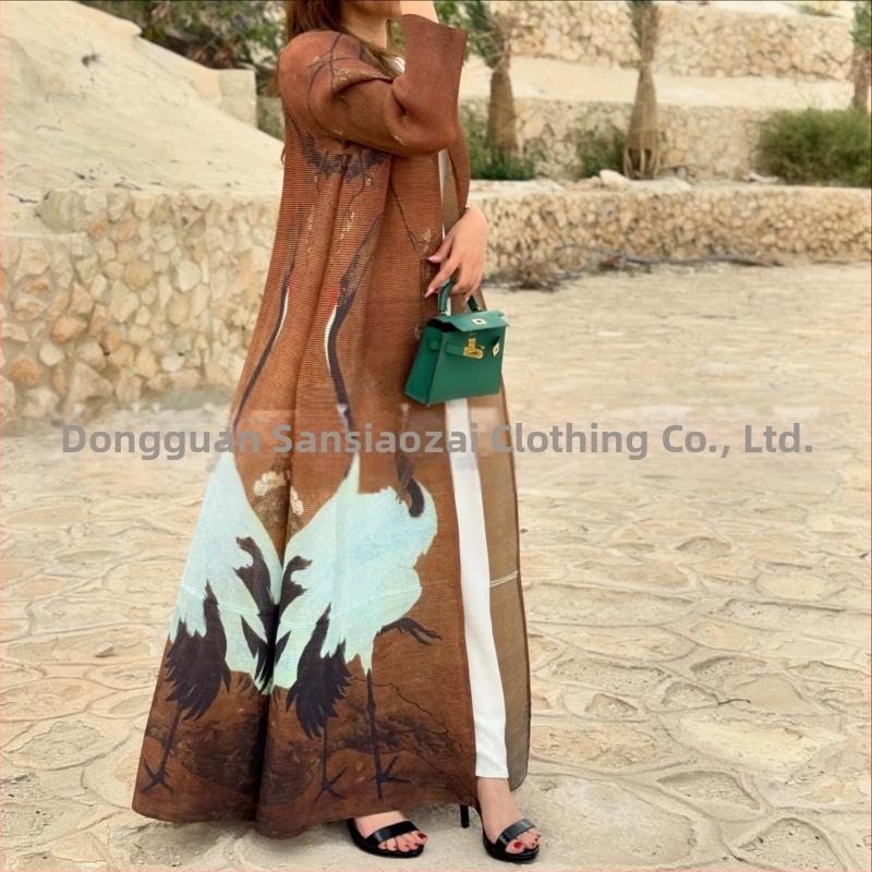 Plisuota moterų abaja su spausdintu raštu, laisvas kirpimas, ilgas rankovės, ilgas ilgis, poliesteris