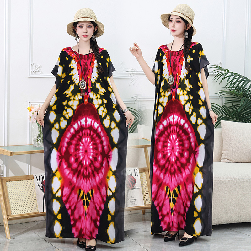 Rochie lungă de plajă din amestec bumbac-mătase, conținut poliester 50–70%, siluetă A-line midi, decolteu rotund, mâneci 3/4