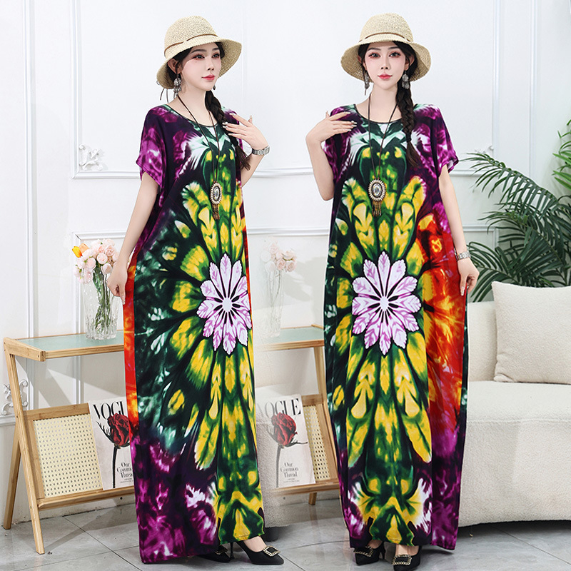 Rochie lungă de plajă din amestec bumbac-mătase, conținut poliester 50–70%, siluetă A-line midi, decolteu rotund, mâneci 3/4